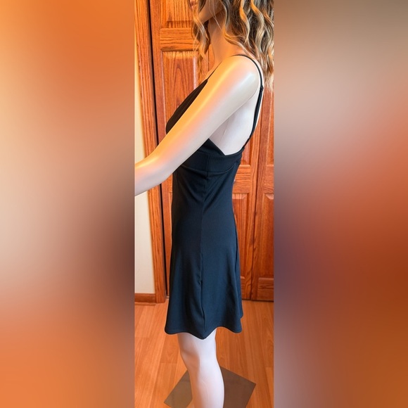 Tommy Jeans Badge Mini Black Dress V-Neck Polyester Spaghetti Straps Medium - Picture 3 of 16